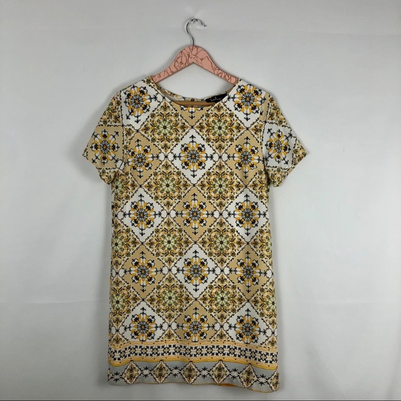 Lulu’s Dandy Lion Yellow Pattern Shift Midi Dress - Picture 2 of 6